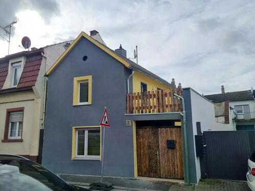 Foto - Erstbezug nach Kernsanierung - Einfamilienhaus mit 3 Zimmern