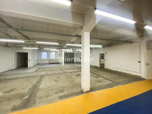 Foto - Vielseitige Mietfläche für BüroLagerWerkstatt im Gewerbegebiet direkt an der B2