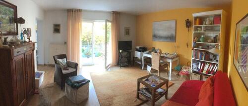 Foto - 3ZKB, ca. 80m2 EG, Gäste WC, kleiner Garten u. 25m2 Keller