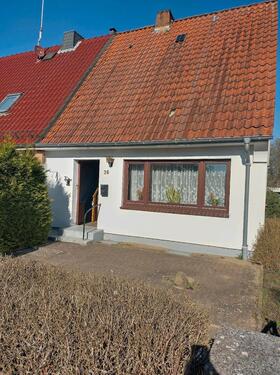 Foto - Doppelhaushälfte in Kaltenkirchen Renovierungsbedürftig
