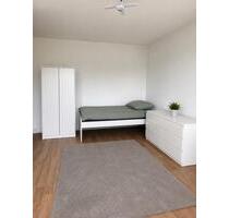 Einzimmerwohnung mit Balkon und separate Küche - Berlin Treptow-Köpenick