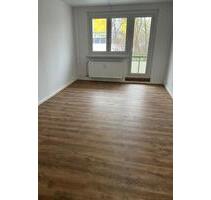 Neu saniert! Erdgeschosswohnung mit Balkon! - Halle (Saale) Silberhöhe