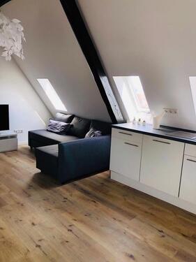 Foto - 1 Zimmer Dachgeschoßwohnung zur Miete in Saarbrücken