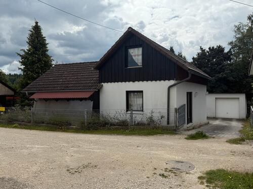 Foto - Freistehendes Einfamilienhaus in 92278 Illschwang zu verkaufen