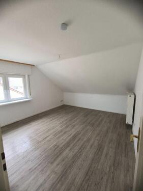 Foto - 2.5 Zimmer Dachgeschoßwohnung zur Miete in Edingen-Neckarhausen