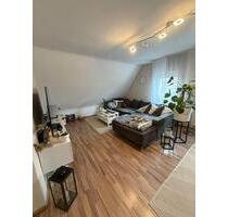 Moderne 3-Zimmer-Whg. mit Gartenanteil in Neuendettelsau (1. OG)