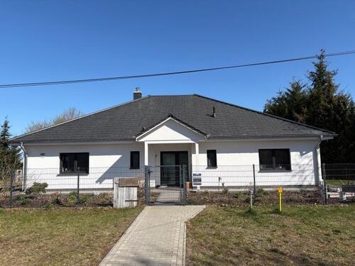 Foto - 4.5 Zimmer Bungalow zum Kaufen in Ferdinandshof