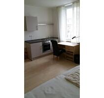 neuwertige 1-Zimmer-EG-Wohnung mit Einbauküche am Markt in Mayen