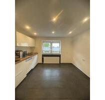 WohnungHaus mit 4 Zimmern, Terrasse, Stellplatz zu vermieten - Ochtendung