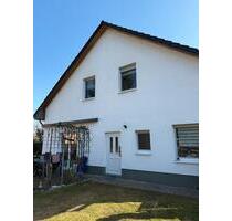 Doppelhaushälfte mit großem Garten und Kamin - Biesenthal