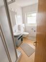 Foto - Dachgeschosswohnung mit Einbauküche und Balkon