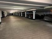 Foto - Tiefgaragenstellplatz zu vermieten