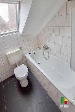 Foto - Dachgeschoßwohnung in Krefeld zur Miete