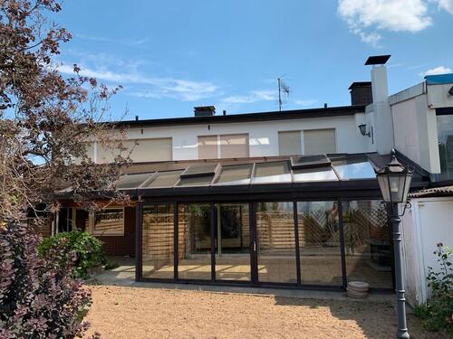 Foto - Einfamilienhaus (195 m²) mit Keller, Balkon & Wintergarten