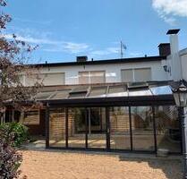 Einfamilienhaus (195 m²) mit Keller, Balkon & Wintergarten - Menden (Sauerland) Bösperde