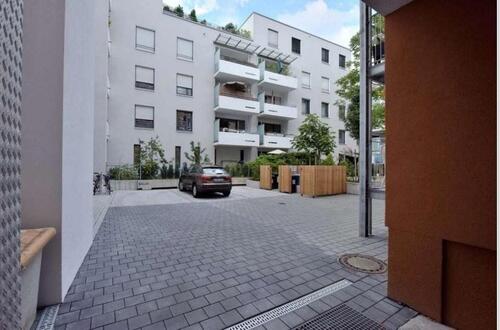 Foto - Zentraler Stellplatz in Nürnberg Sebalder Höfe