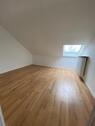 Foto - 3 Zimmer Dachgeschoßwohnung zur Miete in Lambsheim