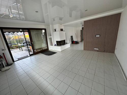 Foto - Helle 4 - 5 Zimmer Wohnung in Btl. Großenritte, Garten, Terrasse