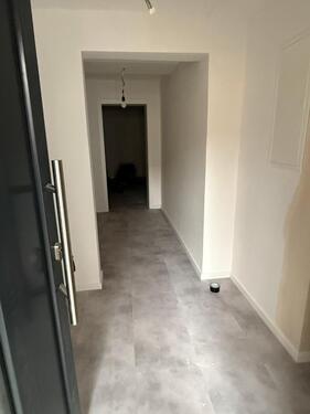 Foto - EG Wohnung-Mit separatem Eingang-Erstbezug nach Kernsanierung