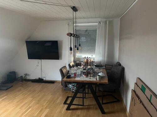 Foto - 3 Zimmer Dachgeschoßwohnung in Großbettlingen