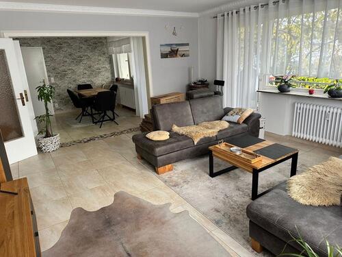 Foto - 3,5--Zi. EG-Wohnung Stuttgart-Mühlhausen, 95 m2 Balkon, EBK