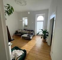 Sanierte Altbau Maisonette-Wohnung, 94qm, 3,5 Zimmer mit Küche - Krefeld Dießem