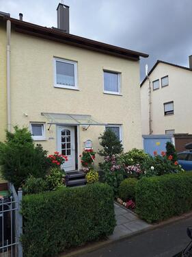 Foto - geräumige Doppelhaushälfte mit Garage in ruhiger Lage Niederndorf