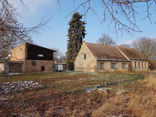 Foto - Provisionsfrei. Historisches Landhaus auf 8000m2 Grundstück
