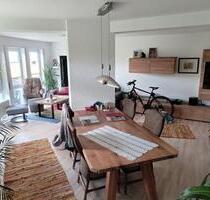 Helle 109 m² EG-Wohnung mit Garten, 2 Terrassen & Einbauküche - Ebersbach-Musbach