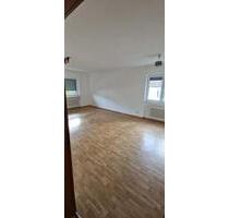 Helle 3 Zimmer Wohung mit zwei Balkone in Alzey