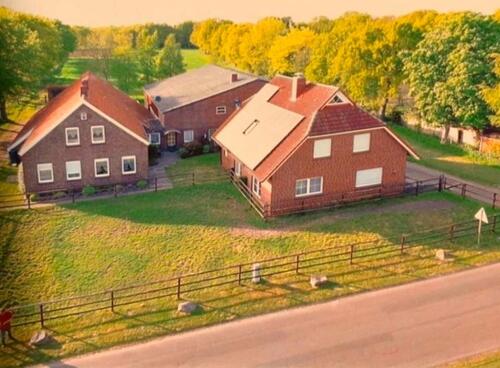 Foto - Landwirtschaftliches Anwesen mit Wohnung + 2,2Ha zu verkaufen