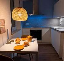 Schicke vollmöblierte 1-Zimmer-Wohnung mit Balkon – kernsaniert - Düsseldorf Pempelfort