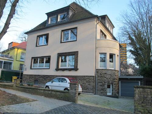 Foto - Stadtvilla in Bestlage, eine Wohnung pro Etage, Gartenmitnutzung