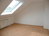 Foto - 2.5 Zimmer Dachgeschoßwohnung in Duisburg