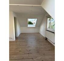 Dachgeschoss Wohnung 3 Zimmer - 1.150,00 EUR Kaltmiete, in Gerlingen (PLZ: 70839)