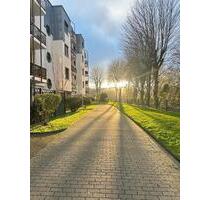 Helle 3-Zimmer-Wohnung mit Westbalkon & TG-Stellplatz - Wuppertal Arrenberg Helle 3-Zimmer-Wohnung mit Westbalkon & TG-Stellplatz - Wuppertal Arrenberg