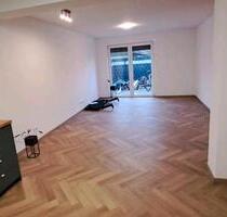 Wohnung zur Miete - 1.200,00&nbsp;EUR Kaltmiete, ca.&nbsp; 90,00&nbsp;m&sup2; in Siebeldingen (PLZ: 76833)