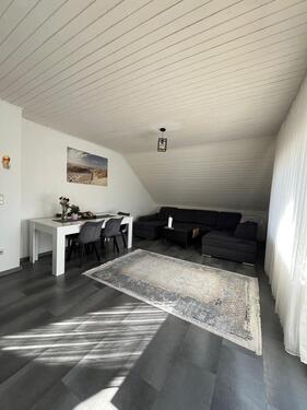 Foto - 3-Zimmer-Dachgeschosswohnung in Top-Lage in Reiskirchen