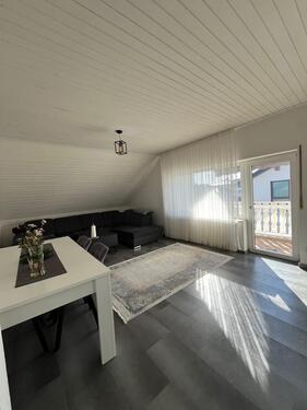 Foto - Dachgeschoßwohnung zur Miete in Reiskirchen