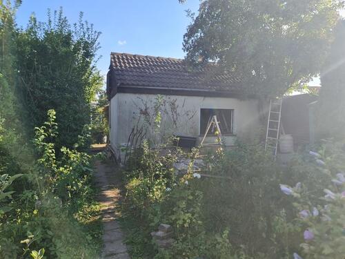 Foto - Grundstück zur Miete in Teutschenthal