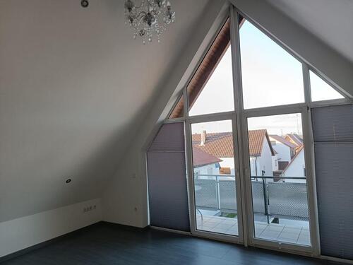 Foto - Dachgeschoßwohnung in Rheinzabern zur Miete