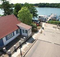 Kapitänshaus neben dem Schloss Rheinsberg, Brandenburg, Neuruppin