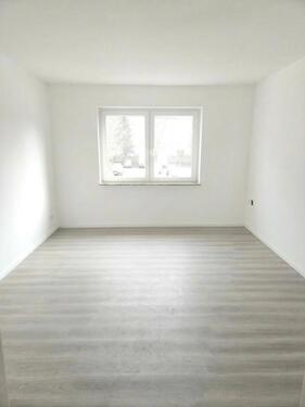 Foto - Erstbezug nach vollständiger Renovierung – helle 2-Zimmer-Wohnung