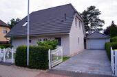 Foto - Einfamilienhaus mit Garage - 1.470,00 EUR Kaltmiete,