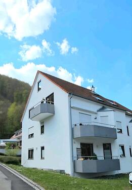 Foto - Wohnen mit Schlossblick 5-Zimmer Maisonette-Wohnung