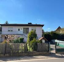 Charmantes Einfamilienhaus mit großem Grundstück & viel Potenzial - Mansfeld