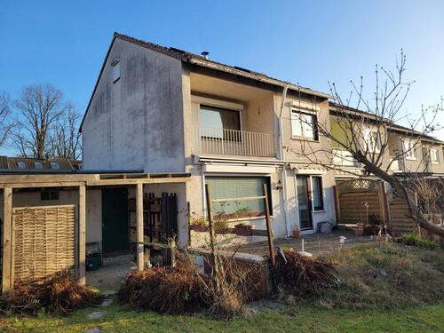 Foto - Großes Reihenendhaus in Norderstedt mit Garten und Doppelgarage