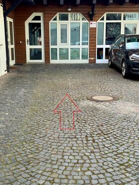 Foto - KFZ Stellplatz Erfurt Lange Brücke 36