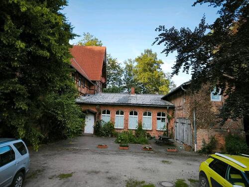 Foto - großzügige 3 Zimmer Wohnung 95qm im Erdgeschoss zu vermieten