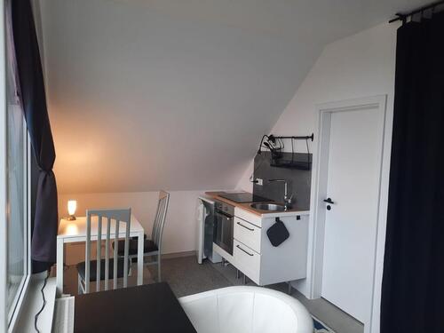 Foto - 1-Raum-Dachgeschosswohnung für 1 Person, ab sofort